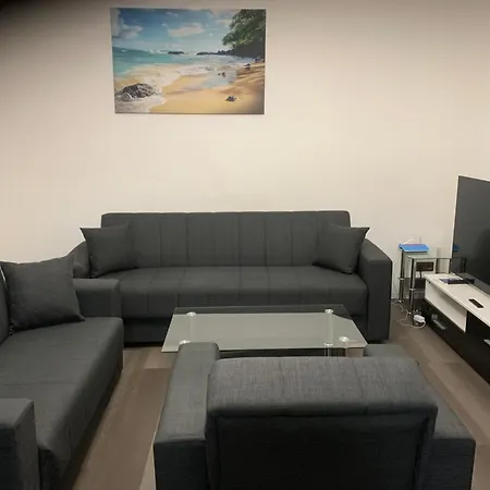Apartment Km 5 *